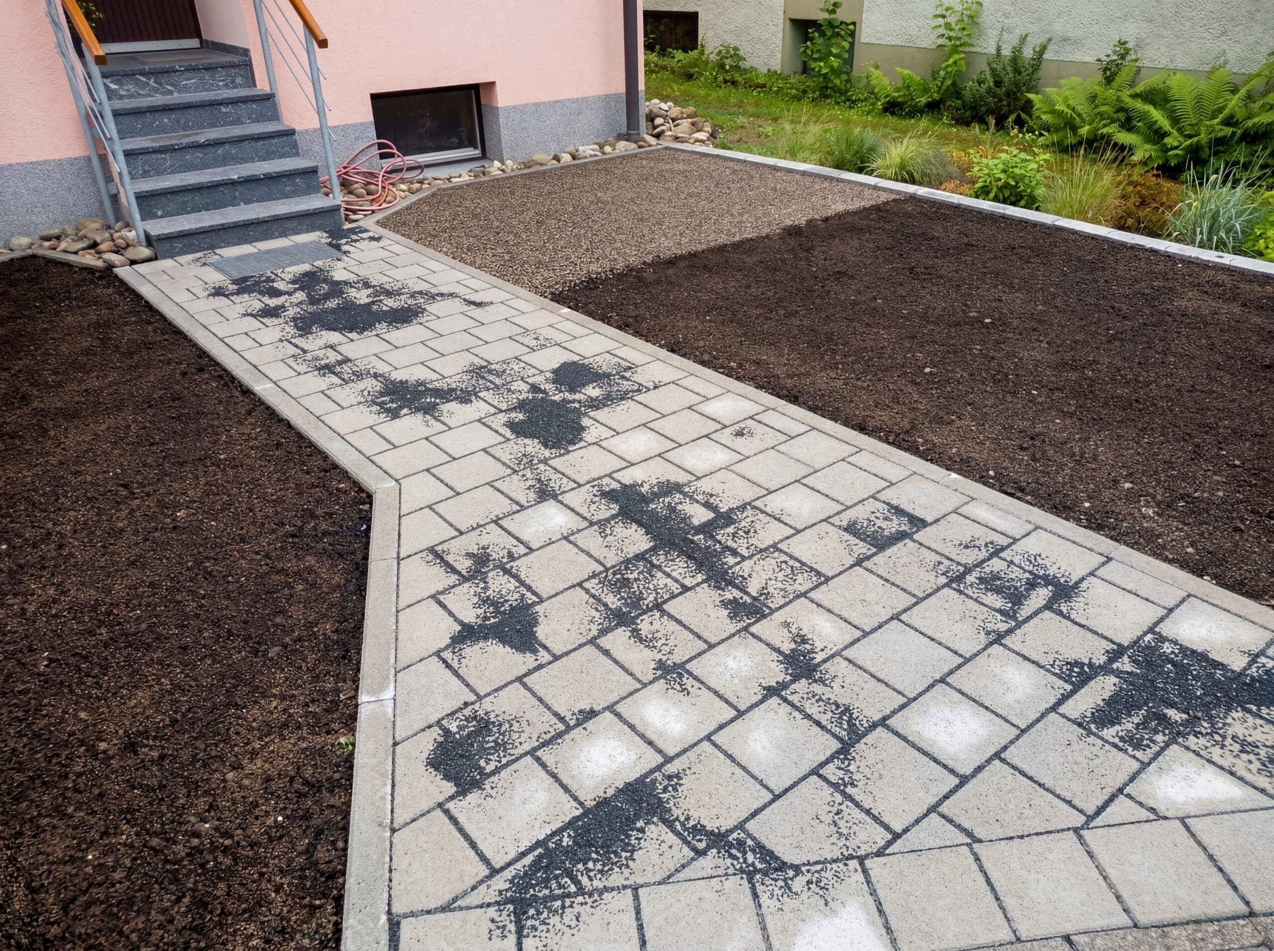 Rollrasen & Bepflanzung 2